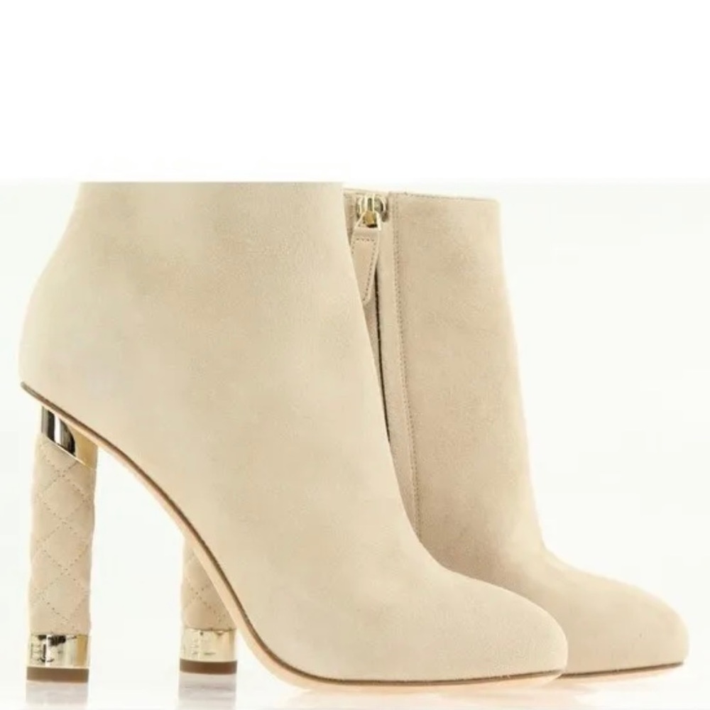 Brand new Chanel coco tower bootie size 37